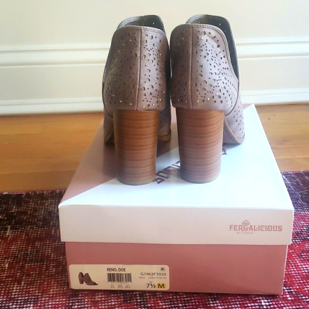 Fergalicious Booties - Picture 3 of 6